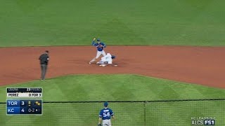 ALCS Gm6: Tulo stops grounder, starts double play