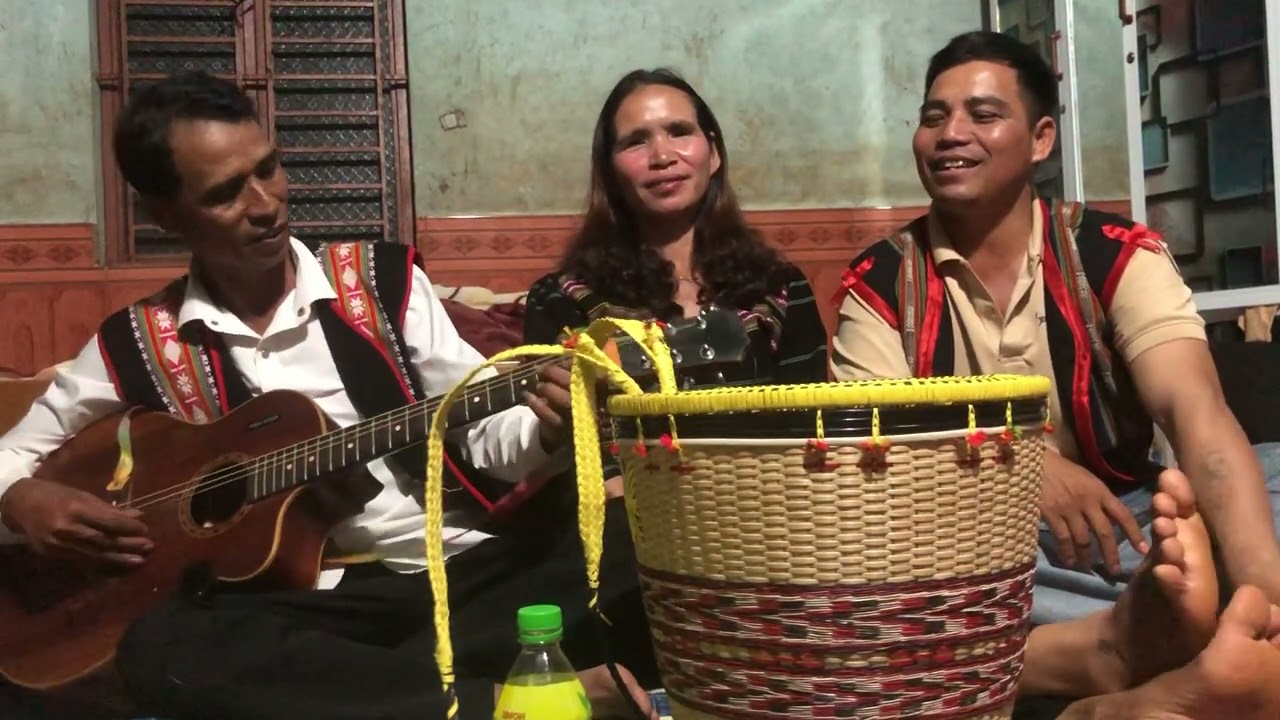 Mi. Lanh. Adoh  dân. Ka. Jrai