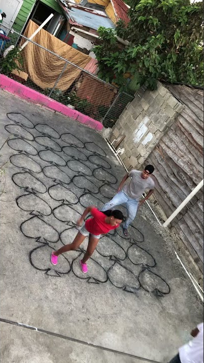 Minué le gusta la dance
