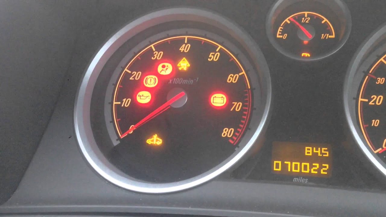 Z18xer oil light on cold start YouTube