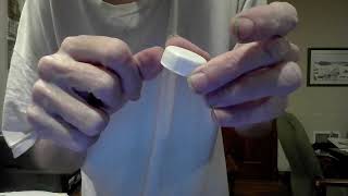 Use ridges  on lid of pint of cream to open and close it more easily