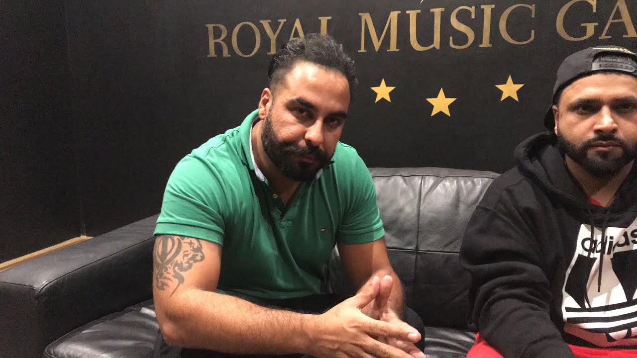 LALLY MUNDI - interview