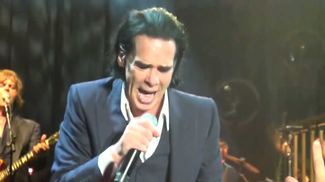 Nick Cave & The Bad Seeds - 10. Tupelo (Haapsalu, Estonia, 18.08.2022)