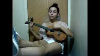Video thumbnail of "Maroon 5 - She will be loved (ukulele cover)"