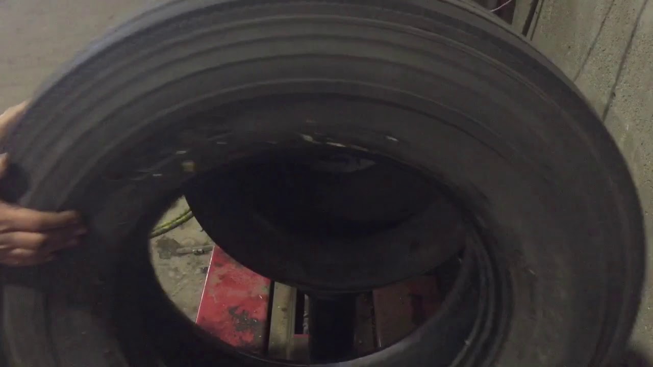 How to mount 11r 22.5 tires YouTube