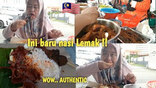 NASI LEMAK PINGGIR JALAN INI BUAT AKU KE TAGIH.. RASANYA POWER !!
