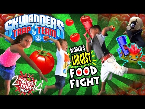 Skylander Kids in World's Largest Food Fight w/ 40k Pounds of Tomatoes! Trap Team in Real Life - 동영상