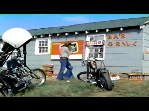 Moon Runners, Biker Bar scene.