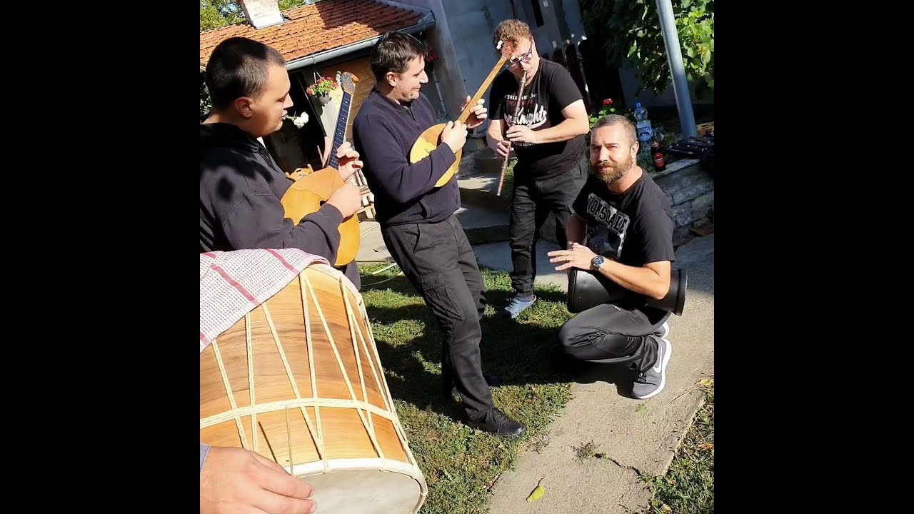 Grupa ISKON - tradicionalna muzika Balkana - drugi deo