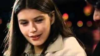 Fatmagülün Suçu Ne 32 Bölüm Fatmagül Kerim Türkü Sahnesi    Evlerinin Önü Mersin Dinle    HD Kalite