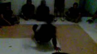 b-boy erick vs b-boy punk