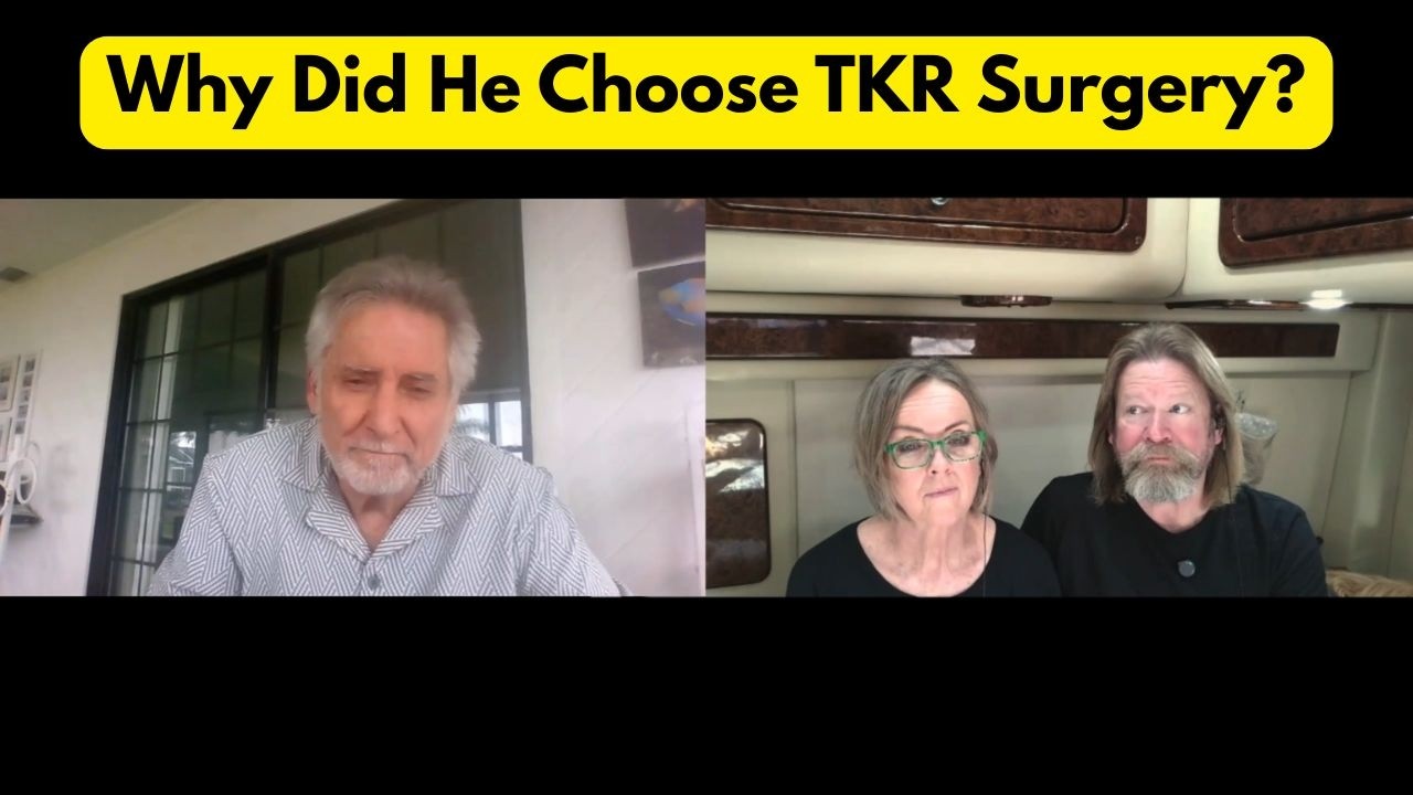 У него было колено с 