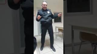 Download lagu Bu adamın kafasından bende istiyorum Bu adamın kafasından bende istiyorum
