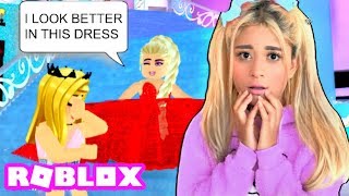 My Twin Sister Stole My Dress...| Roblox Royale High Roleplay