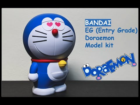Bandai EG Doraemon model kit - assembly
