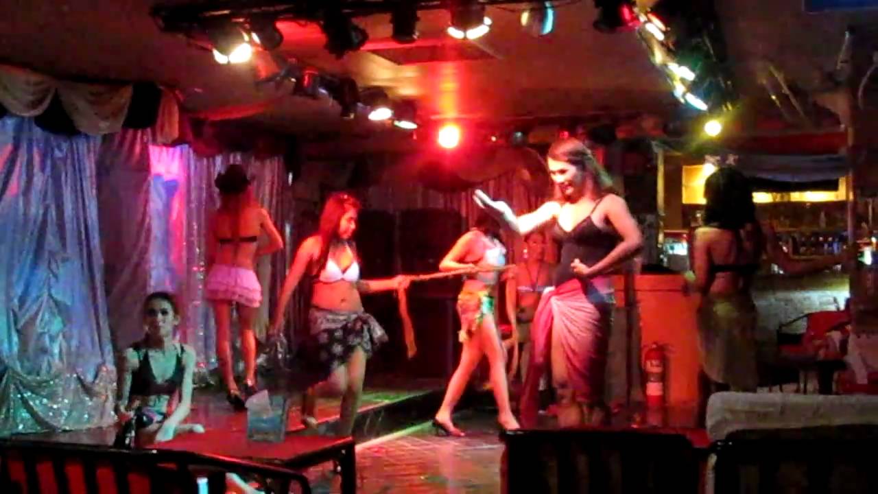 Ladyboy S Show At The Bar Thailand Pattaya Youtube