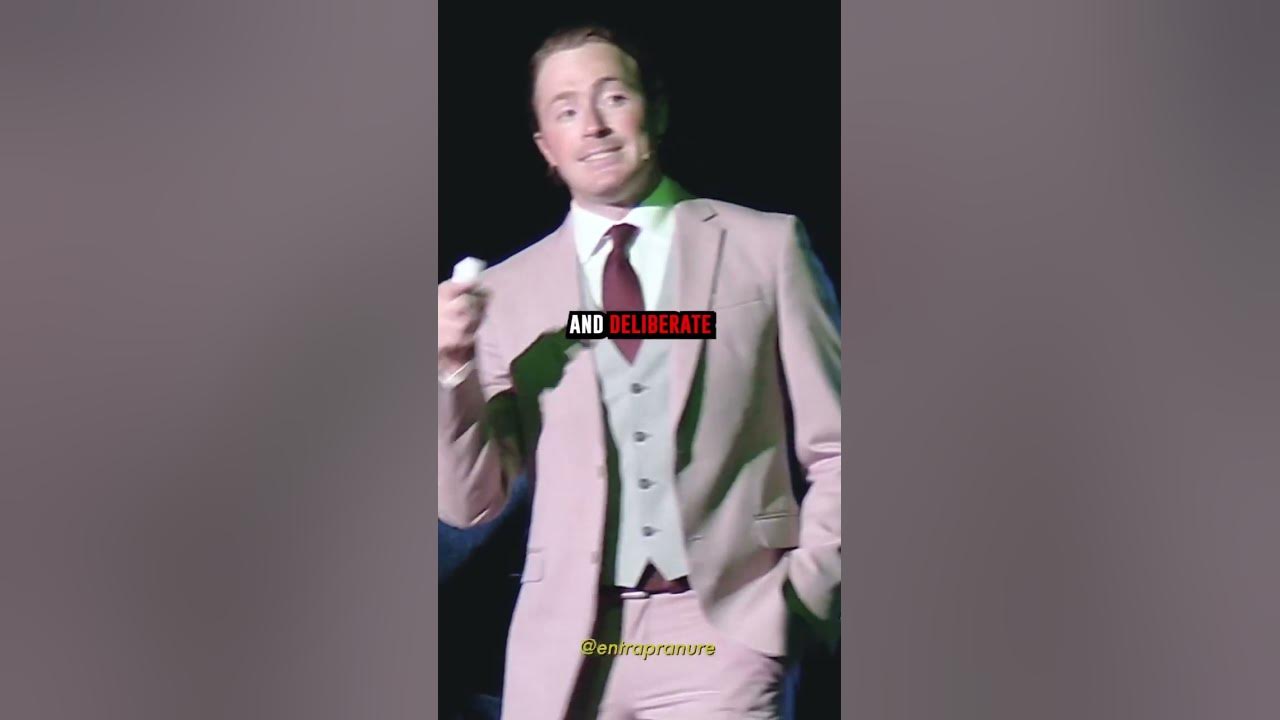 Royce du Pont is FEARLESS! Exposes himself in front of THOUSANDS - YouTube