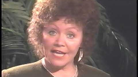 RUNNING Records    Marie Clay    VTS 01 1