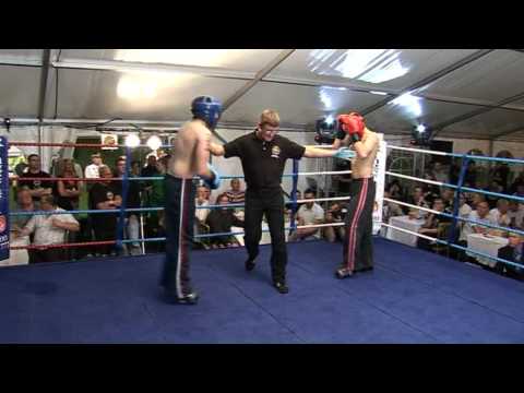 ROB ELLICK (Bridgwater) V CHRIS BLADON (Full Circle)