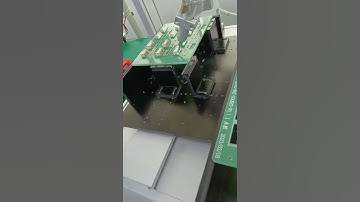 Automatic dispensing machine#dispensing #automatic #feeder #automatic #gluemachine#robot