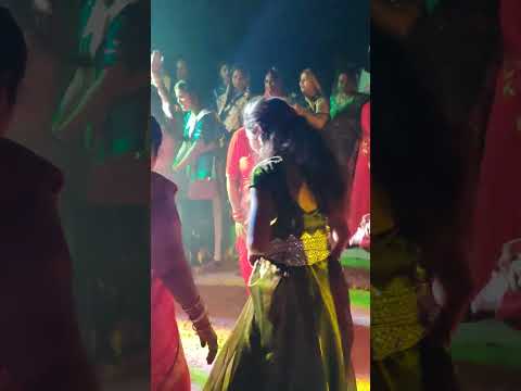 #viral अपने भई के परछावन में विनीता विश्वकर्मा ने किया ऐसा डांस की,,,,,, 😱😱 #youtubeshorts #trending