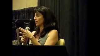 Claudia Black at Dragon Con 2007 Atlanta
