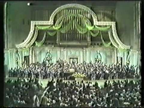 Earl Wild and Arthur Fiedler Play Tchaikovsky Pian...