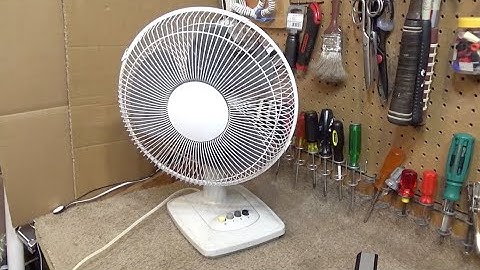 SMC/Midea 12" Oscillating Table Fan From the Trash | Initial Checkout