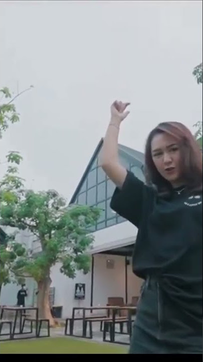STORY WA HAPPY ASMARA TOP TOPAN (NGAPURANE SAYANG AKU DUDU WONG TOP TOPAN)