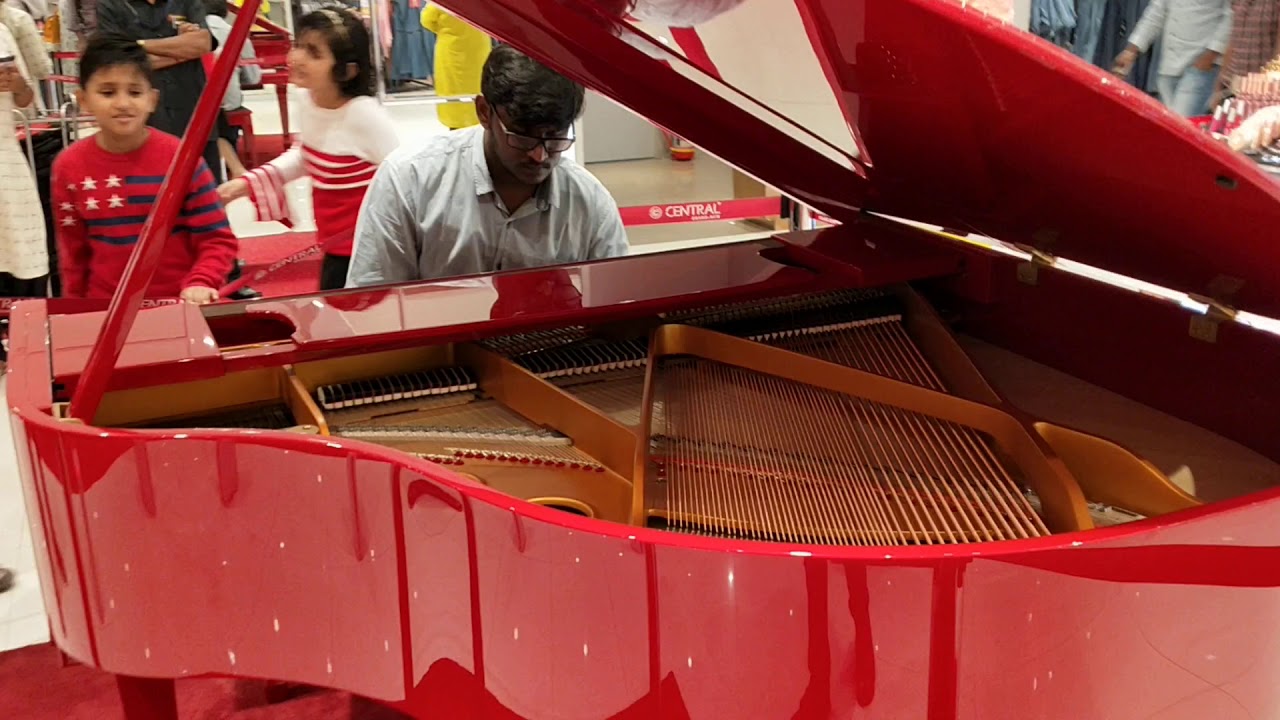 Piano play in central GSM Mall Hyderabad YouTube