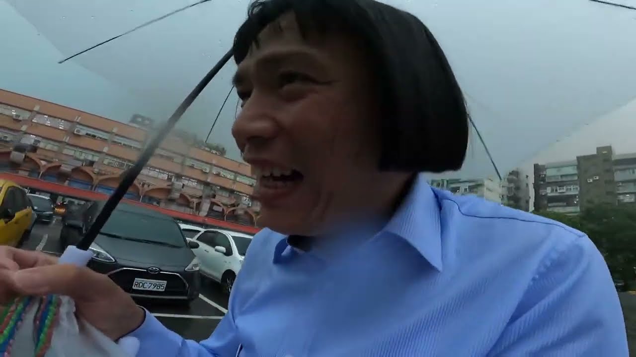 下雨打雷 停車場找不到車 好絕望