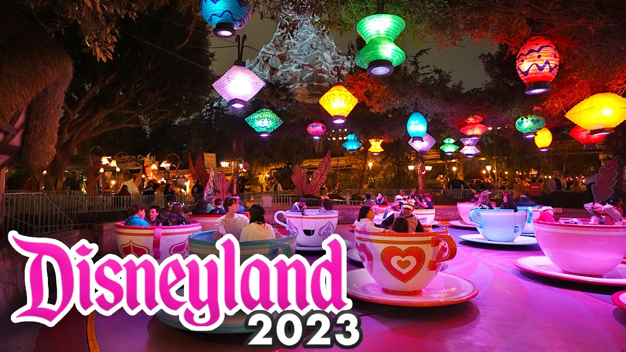 Mad Tea Party at Night - Disneyland Ride [4K POV] - YouTube