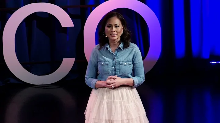 Learning How To Sparkle | Samantha Vu Tran | TEDxU...