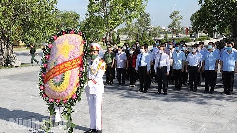 Các đồng chí lãnh đạo tỉnh dâng hương tưởng nhớ các Anh hùng liệt sỹ nhân dịp 27/7