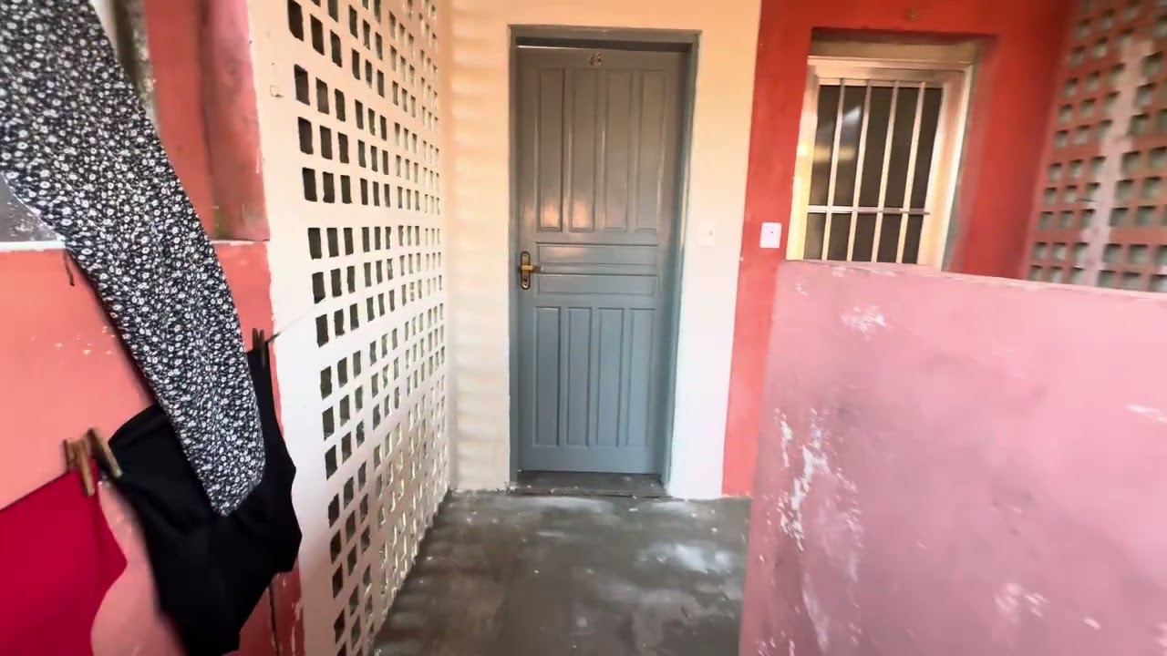 Apartamento 100mil ITANHAÉM Perto de Tudo bairro GUAPIRANGA A VISTA