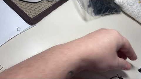 How to add cord locks to elastic