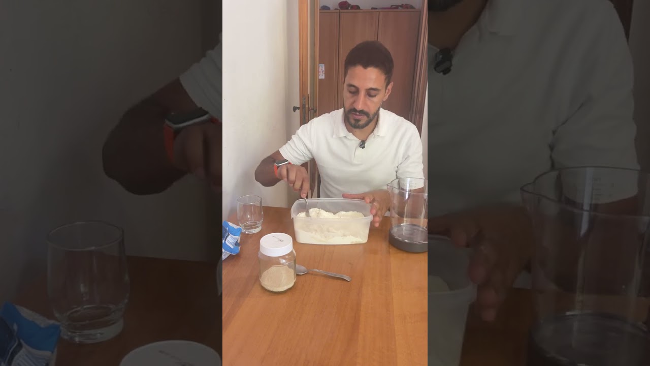 طريقه عجين البيتزا الايطاليه الاحترافية بيجا  مع شيف محمد رمضان