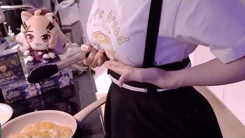 Squchan Serves You Dinner!