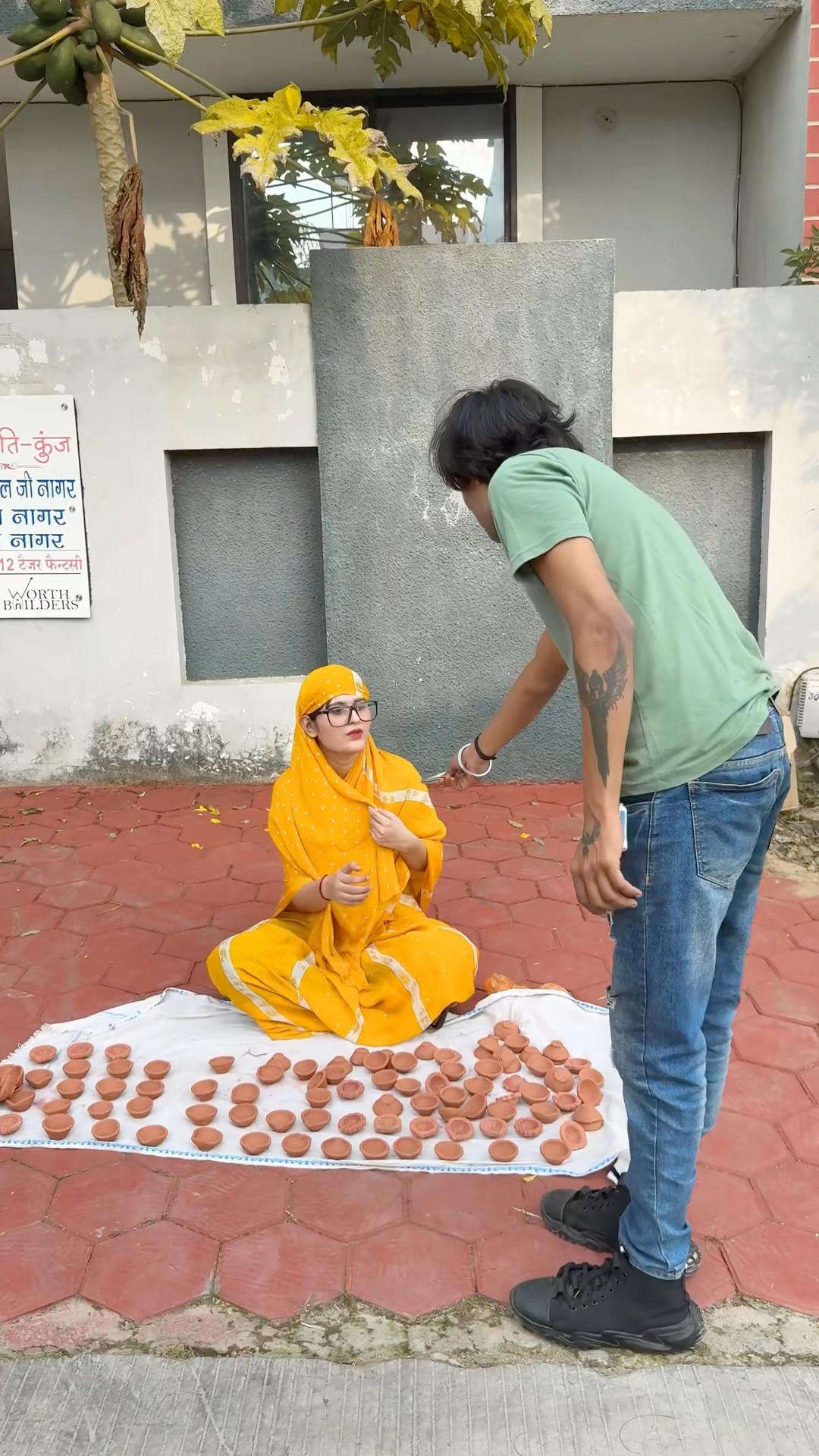 Happy diwali ? yeh diwali dusro ki bhi happy banao?❤️|| Gulshan kalra #diwali #diwalispecial