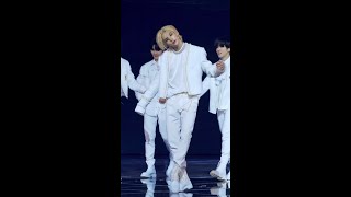 Hyunjin Thunderous Fancam at 2021 KBS Song Festival - 스트레이 키즈 현진 직캠 (‘소리꾼’) @ 2021 가요대축제