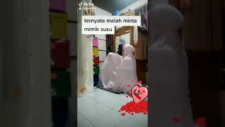 MINTA SUSU ASI PAS SHOLAT, GANGGUIN MAMA MINTA MIMIK PAS LAGI SHOLAT #shorts #shortvideo