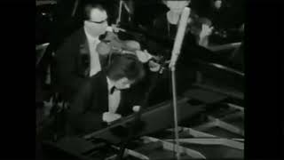 Ivo Pogorelich - Rachmaninoff Concerto No 2 Excerpt(16 Years Old)