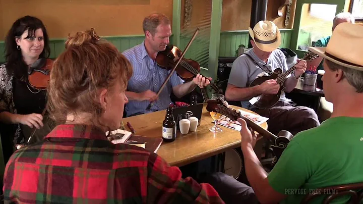 The BOG STANDARD FOGHORN STRINGBAND COMBO, "Nancy ...