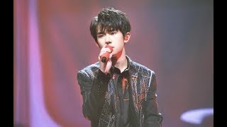【TFBOYS四周年】易烊千玺深情演绎林俊杰《生生》 更加成熟的千式苏音 收音最佳的官方HD值得收藏【Jackson Yi YangQianXi】的副本