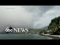 Thousands evacuate St. Vincent amid volcanic eruption l GMA