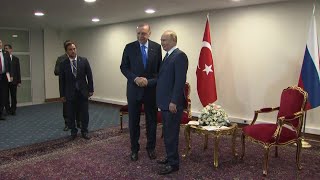 Top News-Turqia thellon lidhjet me Rusinë!/Perëndimi në ethe-A mund të ndëshkohet një anëtar i NATO?