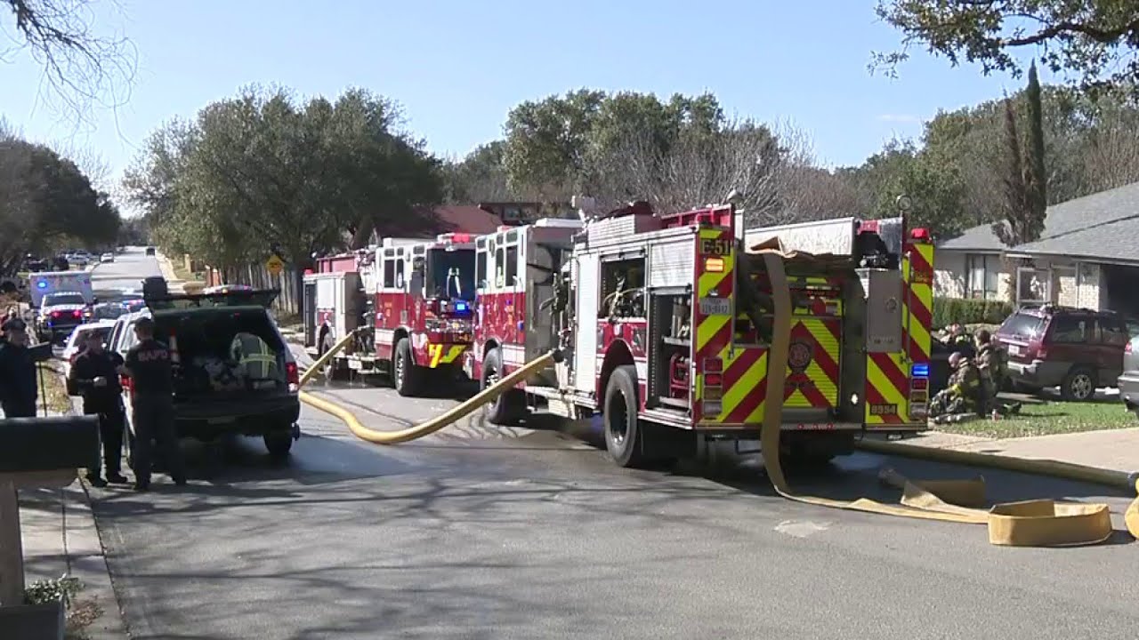 Homeowner displaced after Northwest Side fire, SAFD says - YouTube