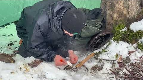3 Days Alone in the Arctic – Survival Shelter & Bushcraft Skills in Extreme Cold!