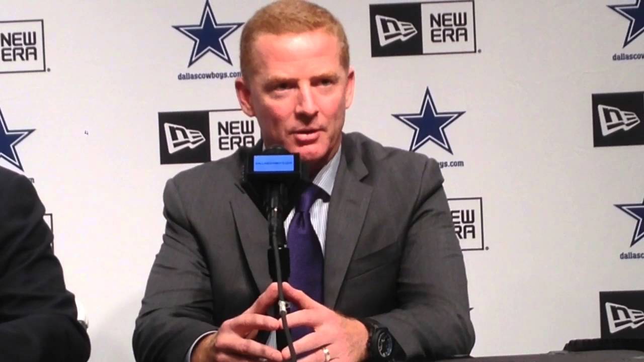 Jason Garrett hasn't talked to Jerry Jones about anthem mandate