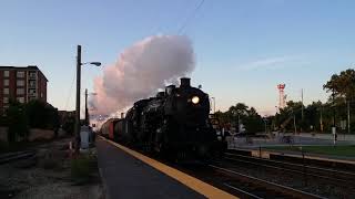 SOO 1003 glides past Morton Grove in the first light of dawn! 8-13-17